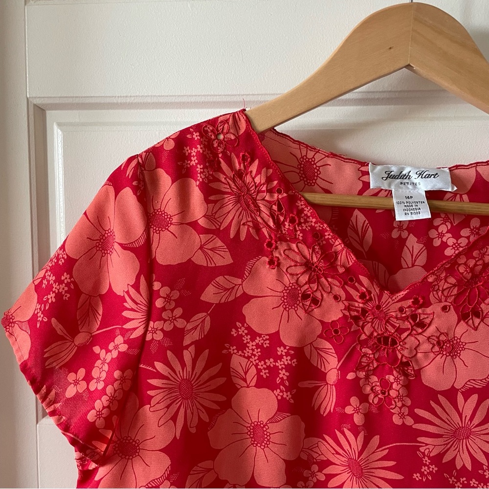 VINTAGE Judith Hart Petites Red & Orange Floral Blouse Size 14 Petite